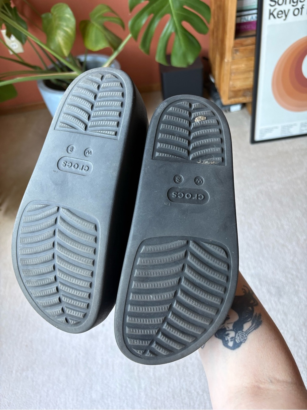 Dylan Platform Clog in Black - Picture 10 of 11